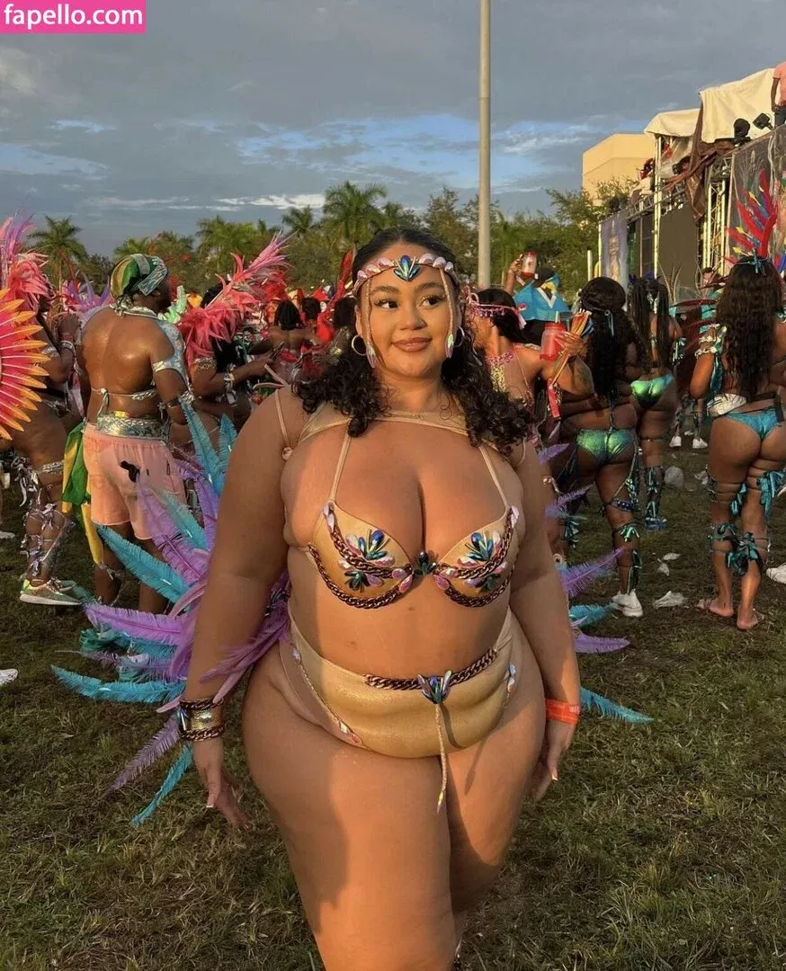 phaithmontoya Onlyfans Photo Gallery 