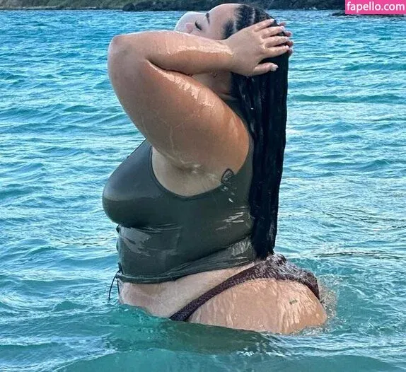 phaithmontoya Onlyfans Photo Gallery 