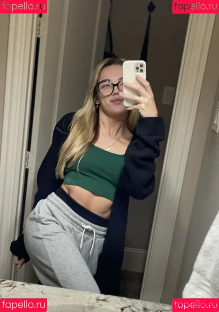Reagan Campbell Onlyfans Photo Gallery 