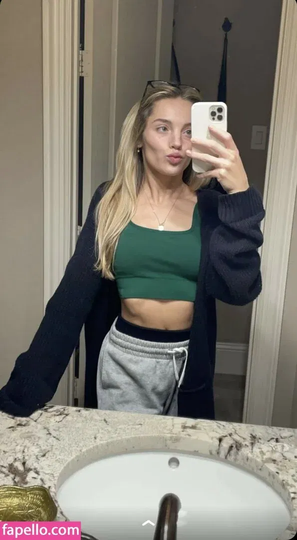 Reagan Campbell Onlyfans Photo Gallery 