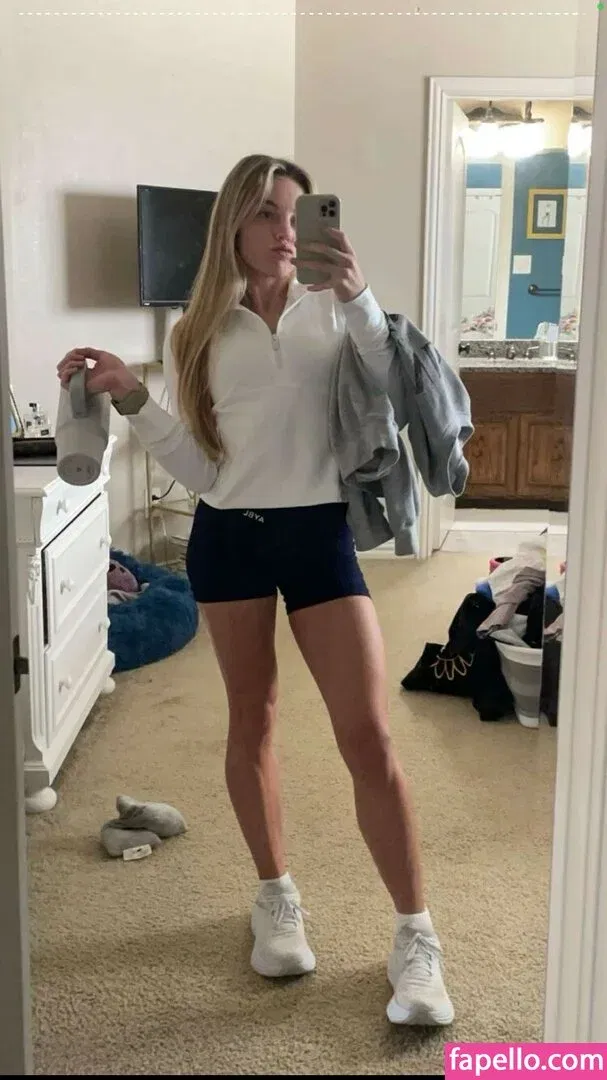 Reagan Campbell Onlyfans Photo Gallery 