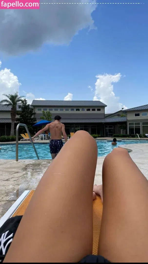 Reagan Campbell Onlyfans Photo Gallery 