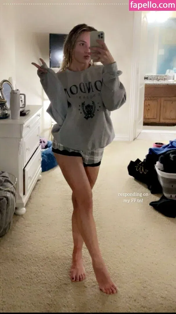 Reagan Campbell Onlyfans Photo Gallery 