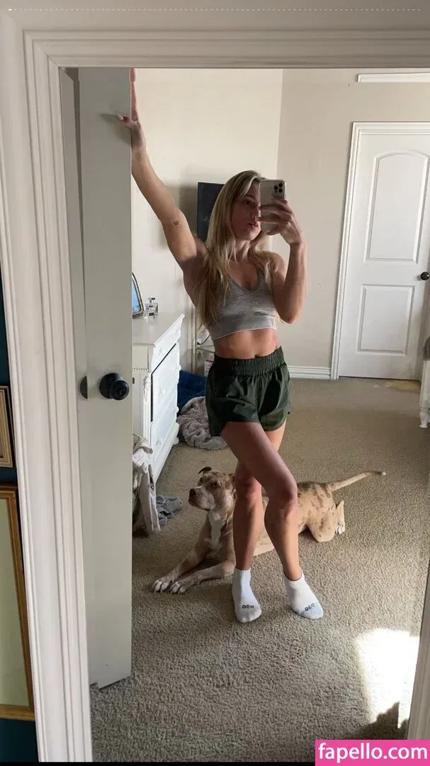 Reagan Campbell Onlyfans Photo Gallery 