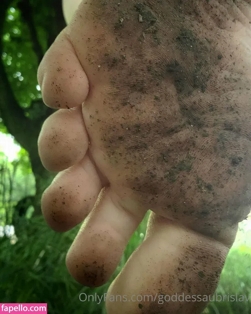 goddessaubrislav Onlyfans Photo Gallery 