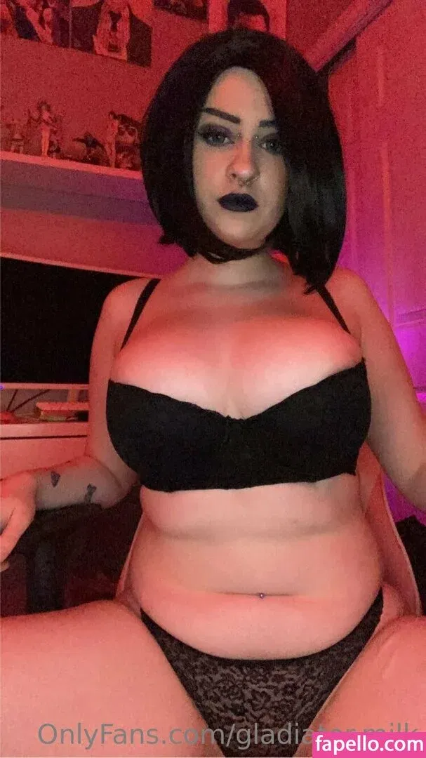 lulunalax Onlyfans Photo Gallery 