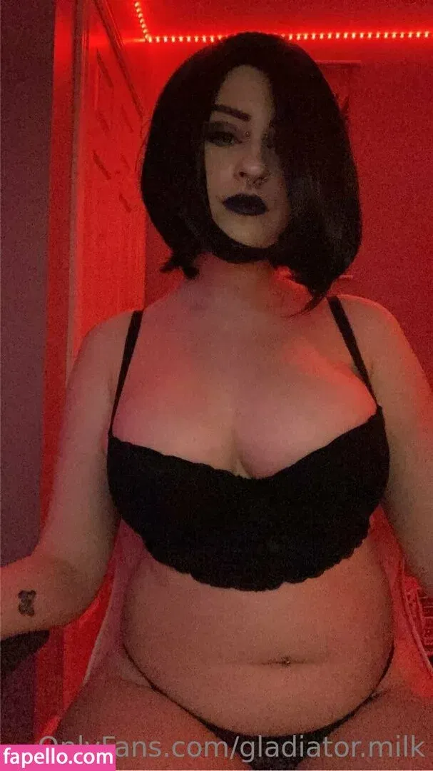 lulunalax Onlyfans Photo Gallery 