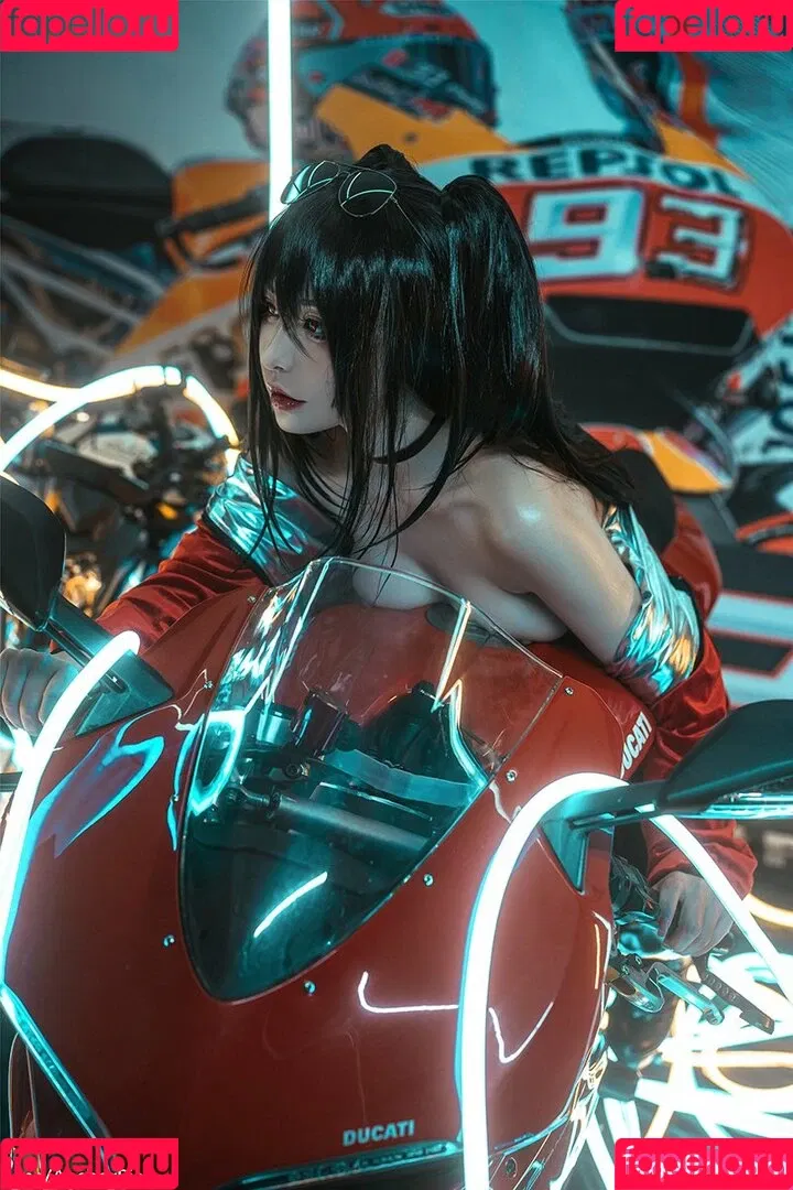 Xiaokichi Onlyfans Photo Gallery 