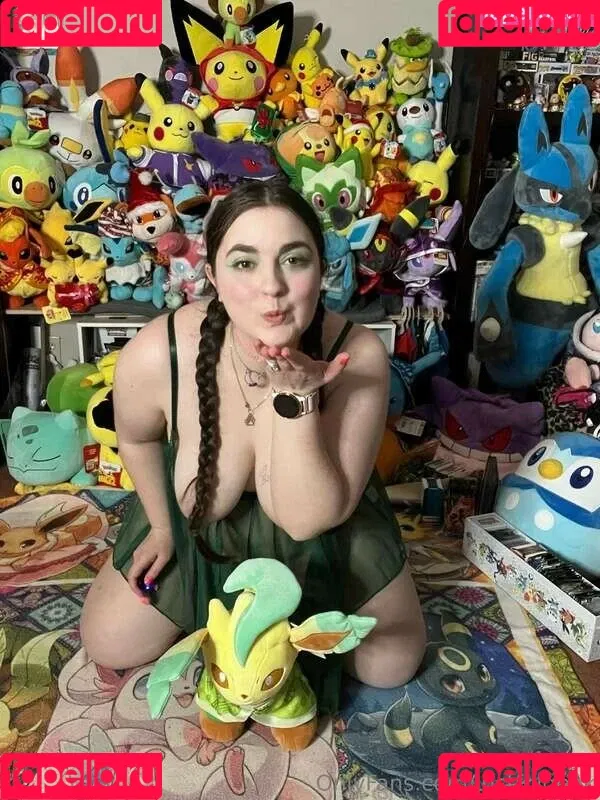 Lustful Geek Onlyfans Photo Gallery 