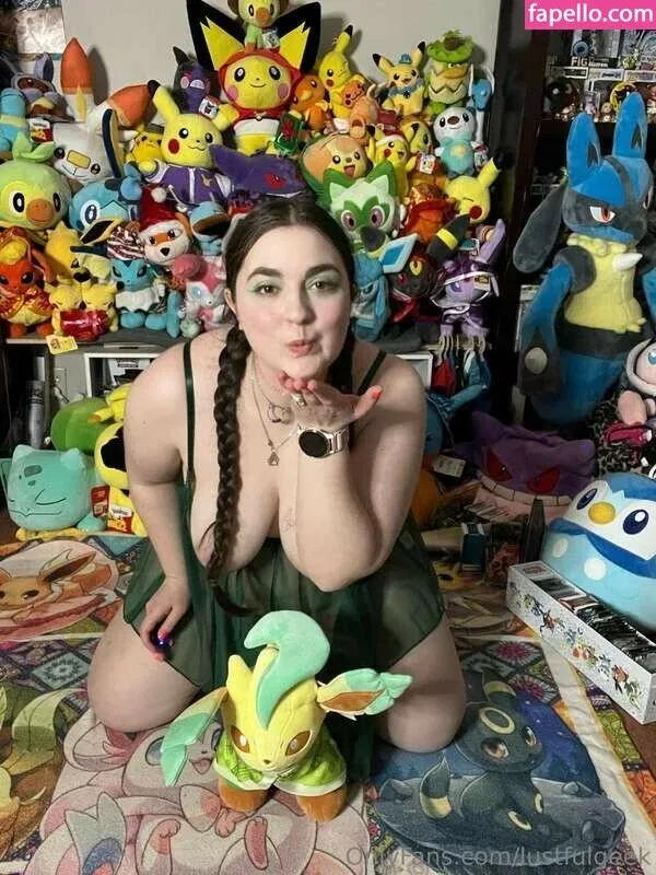 Lustful Geek Onlyfans Photo Gallery 