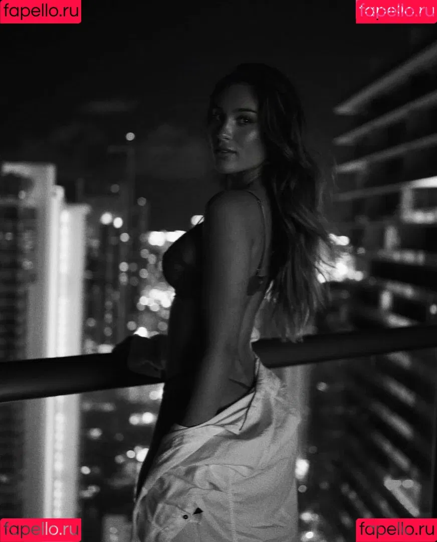 Julia Meck Onlyfans Photo Gallery 