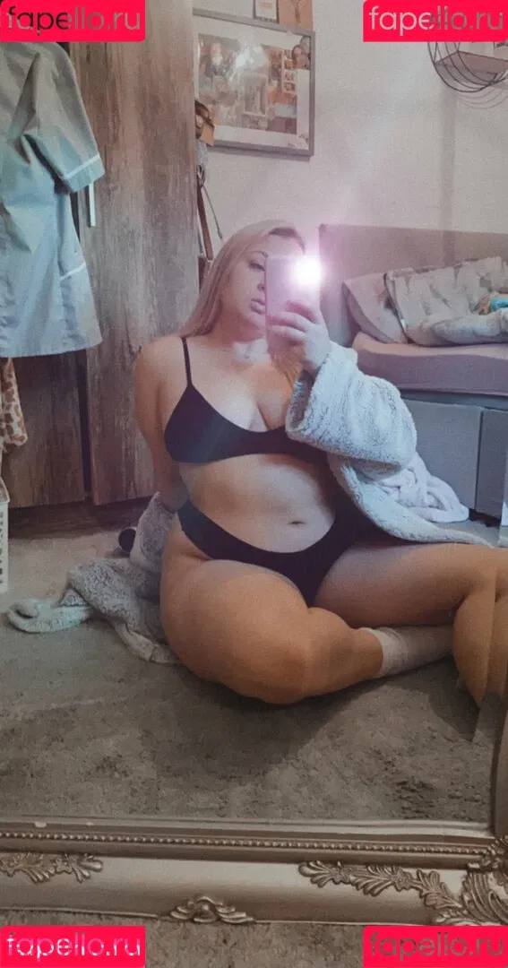Abbie Carroll Onlyfans Photo Gallery 