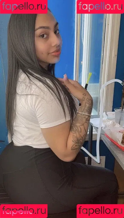 FineAssYonna Onlyfans Photo Gallery 