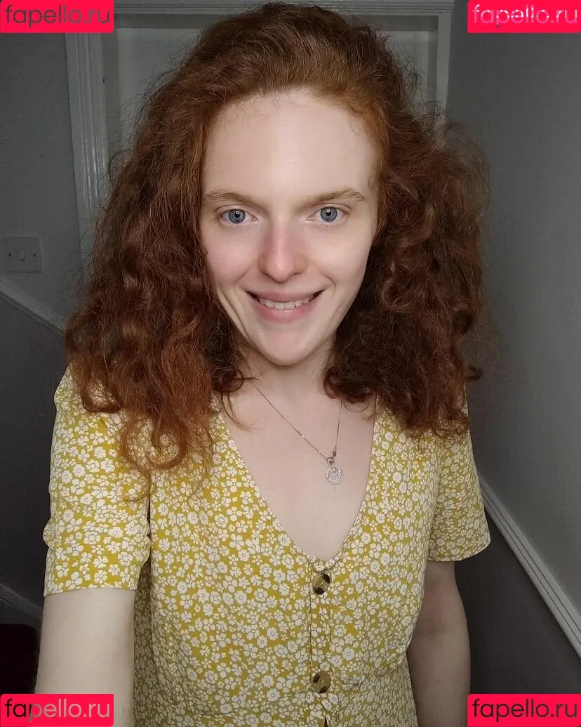 Kinky Ginger Onlyfans Photo Gallery 