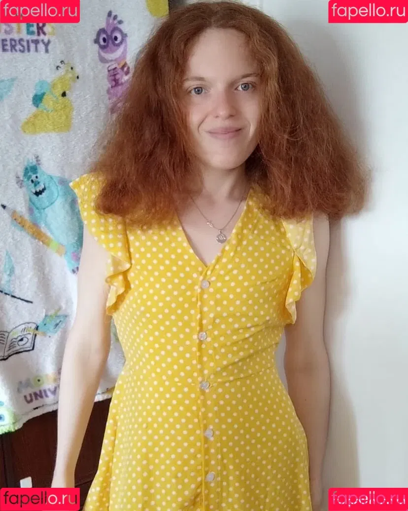 Kinky Ginger Onlyfans Photo Gallery 