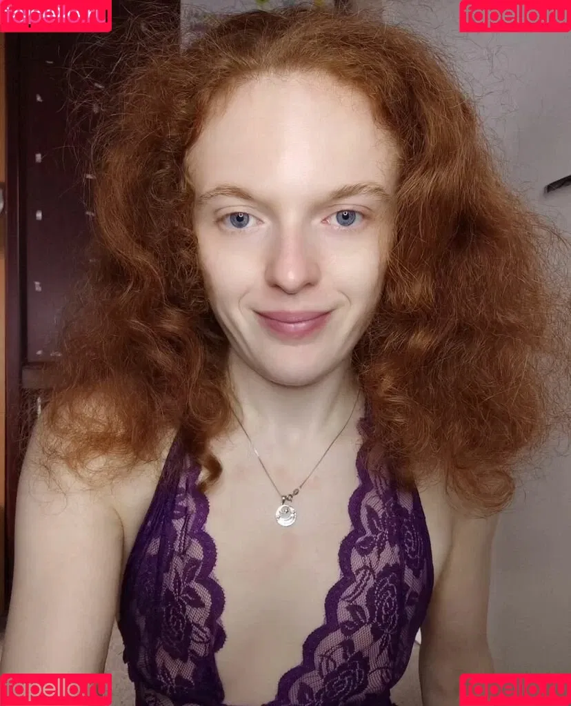 Kinky Ginger Onlyfans Photo Gallery 