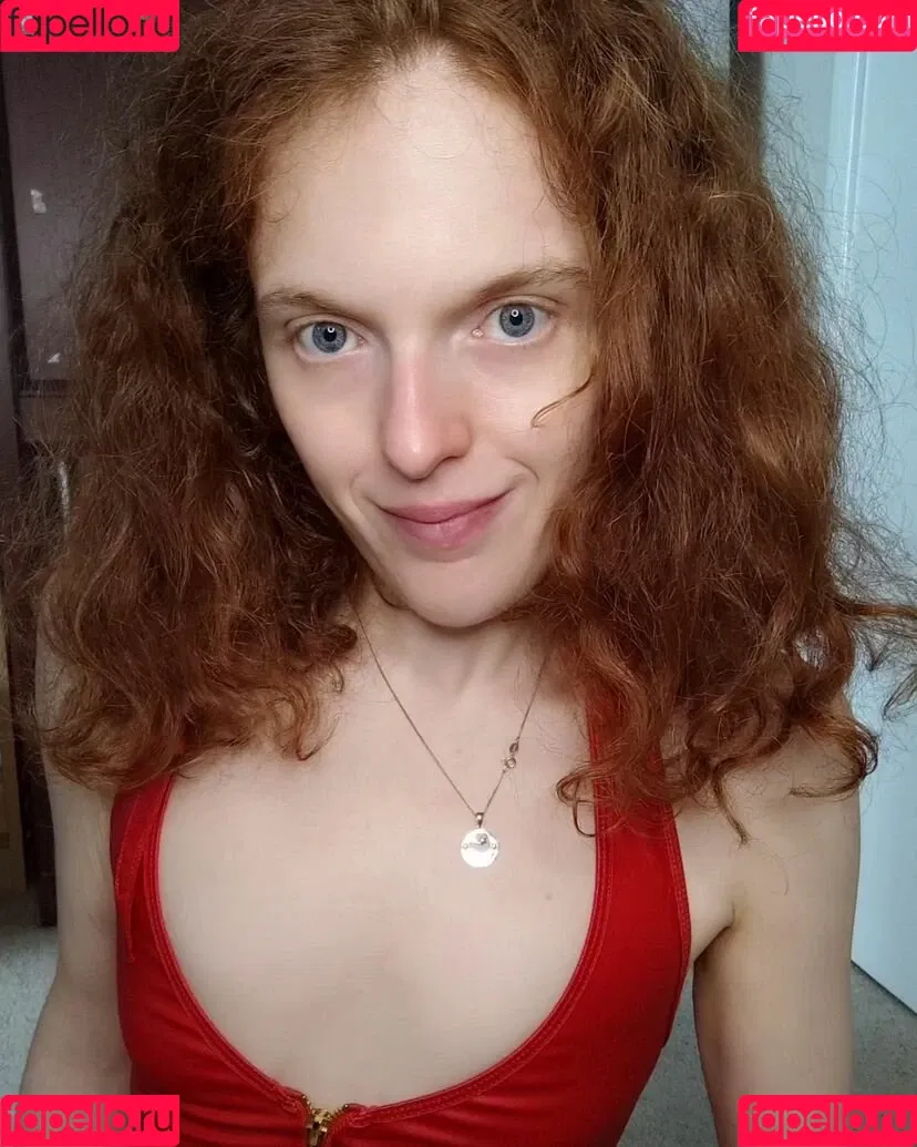 Kinky Ginger Onlyfans Photo Gallery 