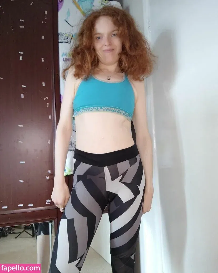 Kinky Ginger Onlyfans Photo Gallery 