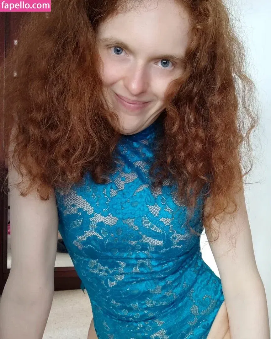 Kinky Ginger Onlyfans Photo Gallery 