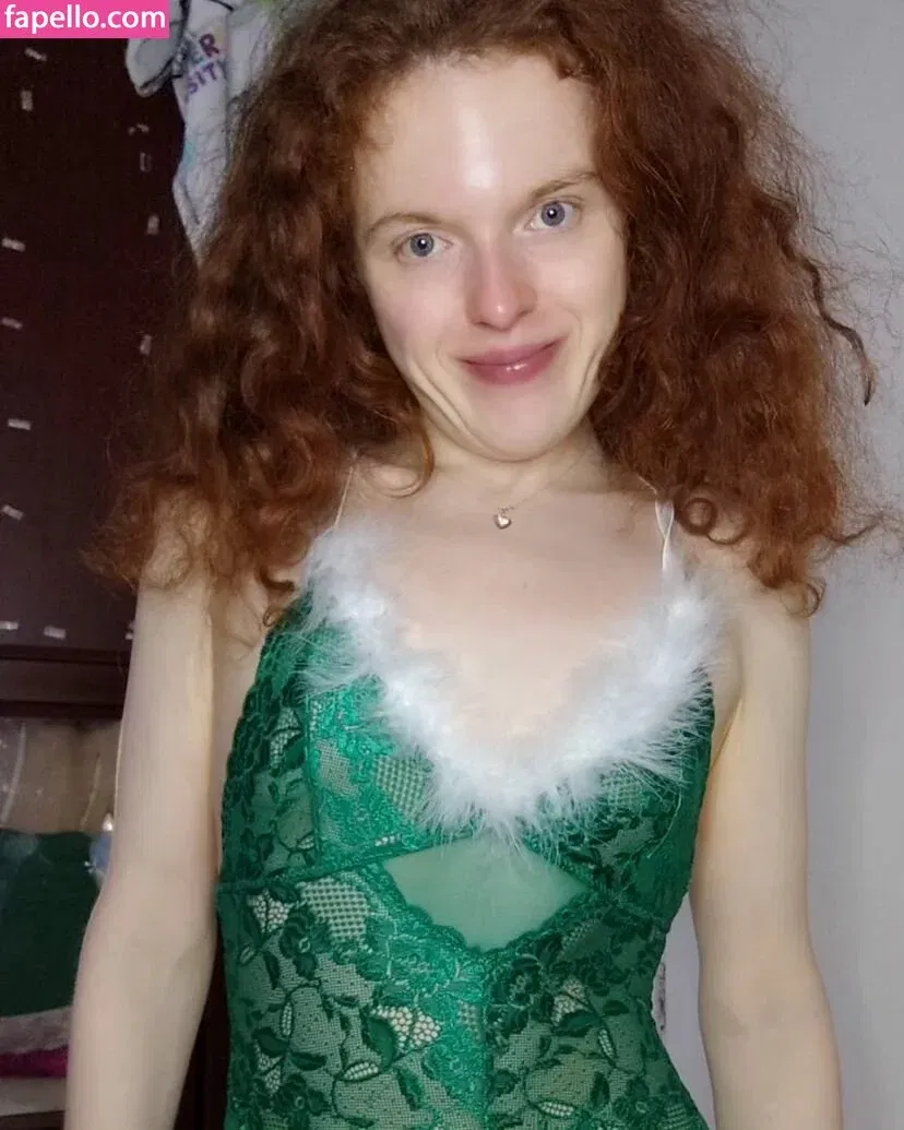 Kinky Ginger Onlyfans Photo Gallery 