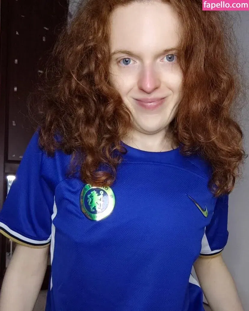 Kinky Ginger Onlyfans Photo Gallery 