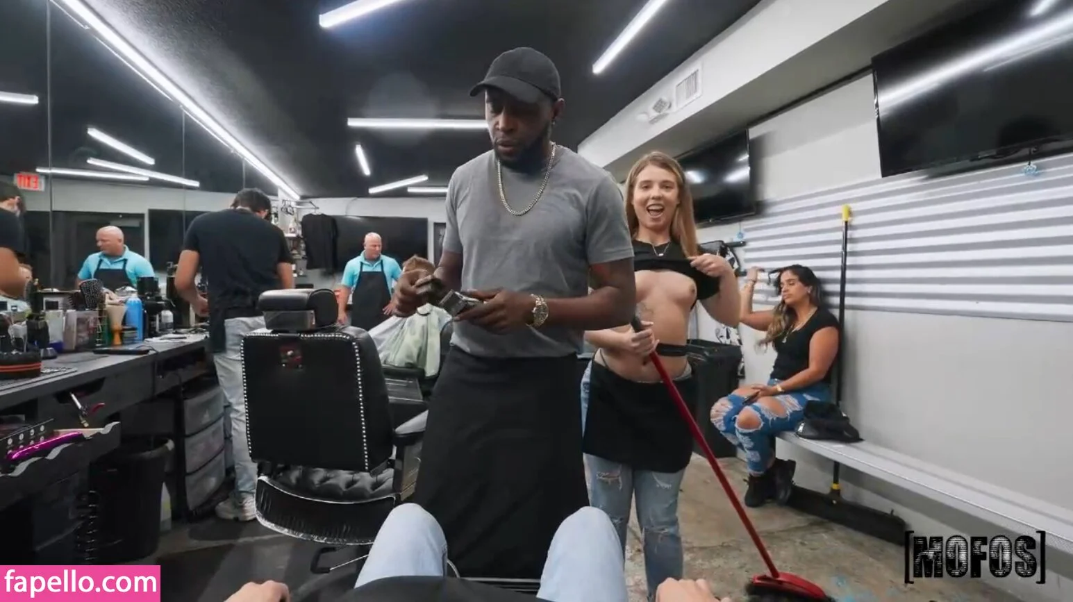 Lucky Anne Onlyfans Photo Gallery 