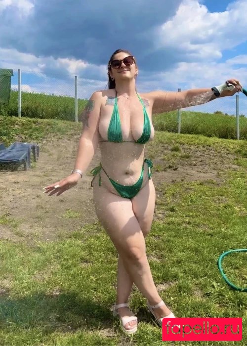 Roxybr Onlyfans Photo Gallery 