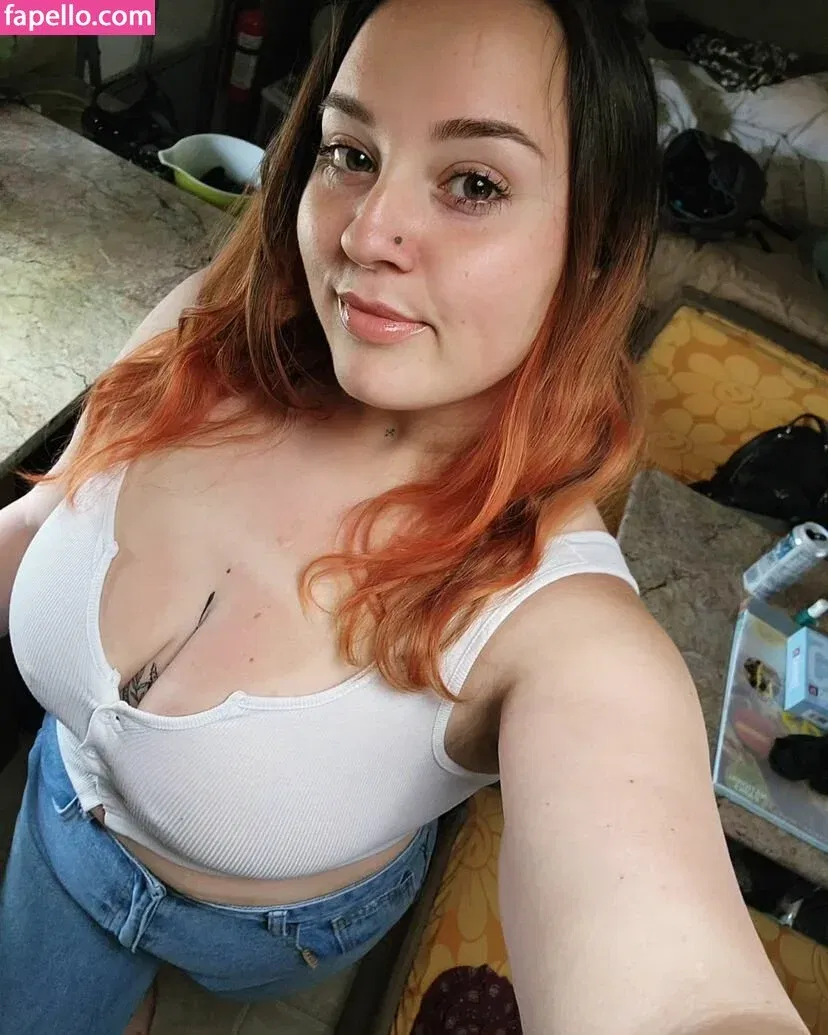 Layla Mitchell Onlyfans Photo Gallery 