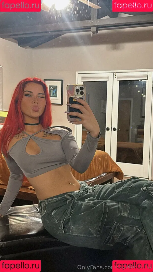 ssheistoriaa Onlyfans Photo Gallery 