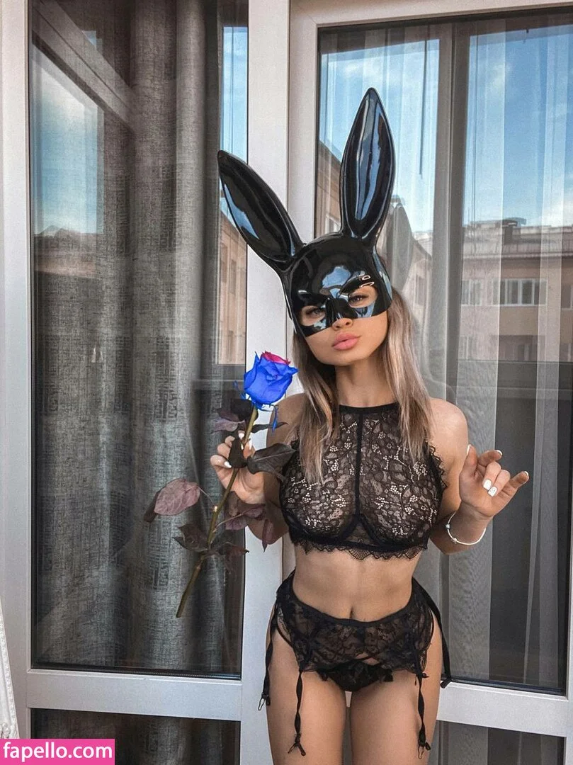 Minikittylina Onlyfans Photo Gallery 