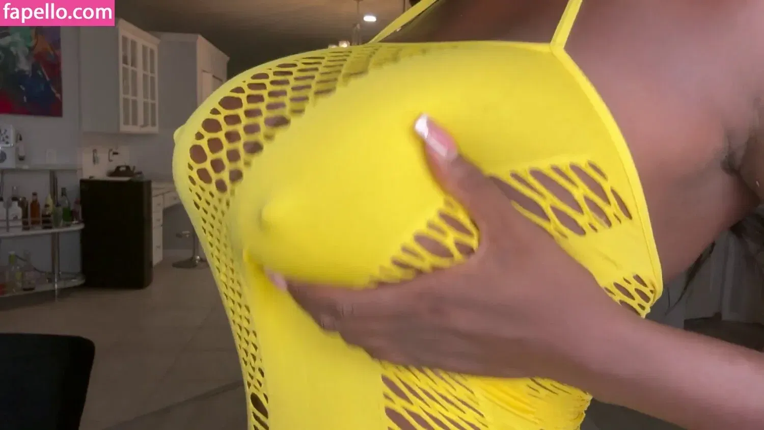 Ellie The Empress Onlyfans Photo Gallery 