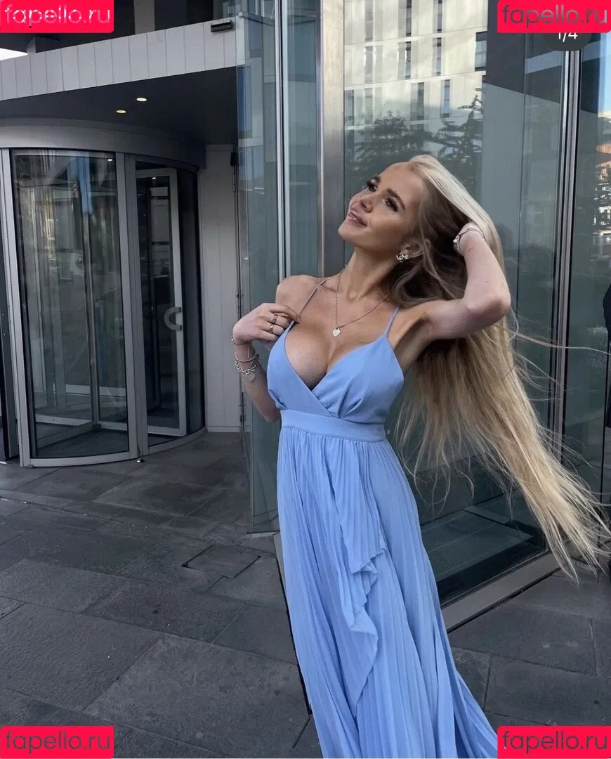 Carla Wiedbrauk Onlyfans Photo Gallery 