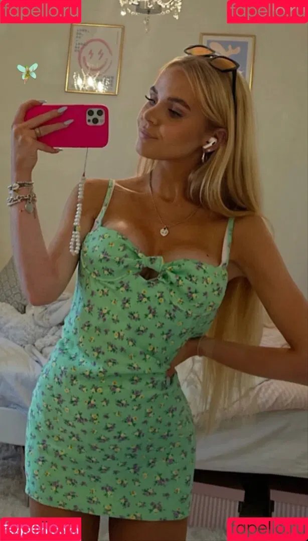 Carla Wiedbrauk Onlyfans Photo Gallery 