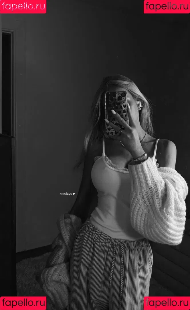 Carla Wiedbrauk Onlyfans Photo Gallery 
