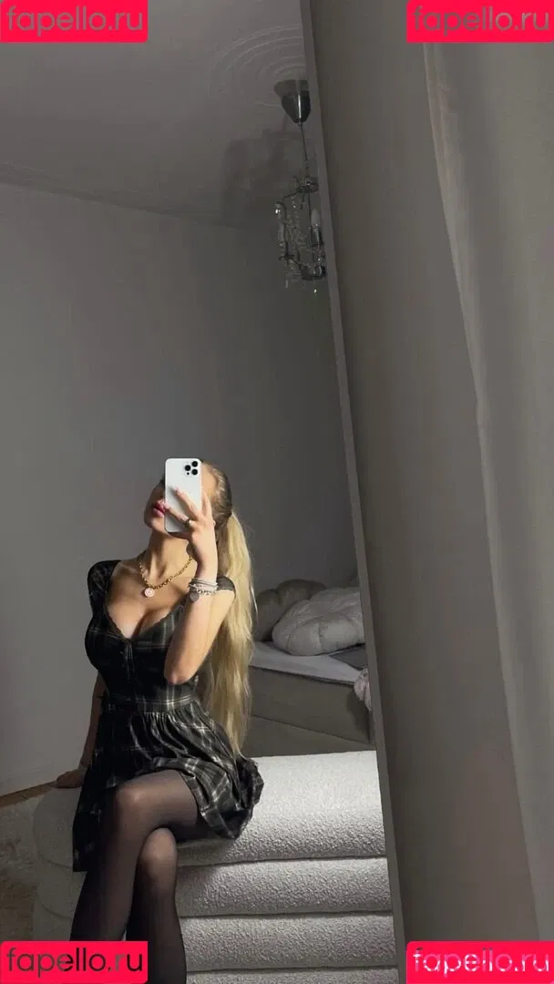 Carla Wiedbrauk Onlyfans Photo Gallery 