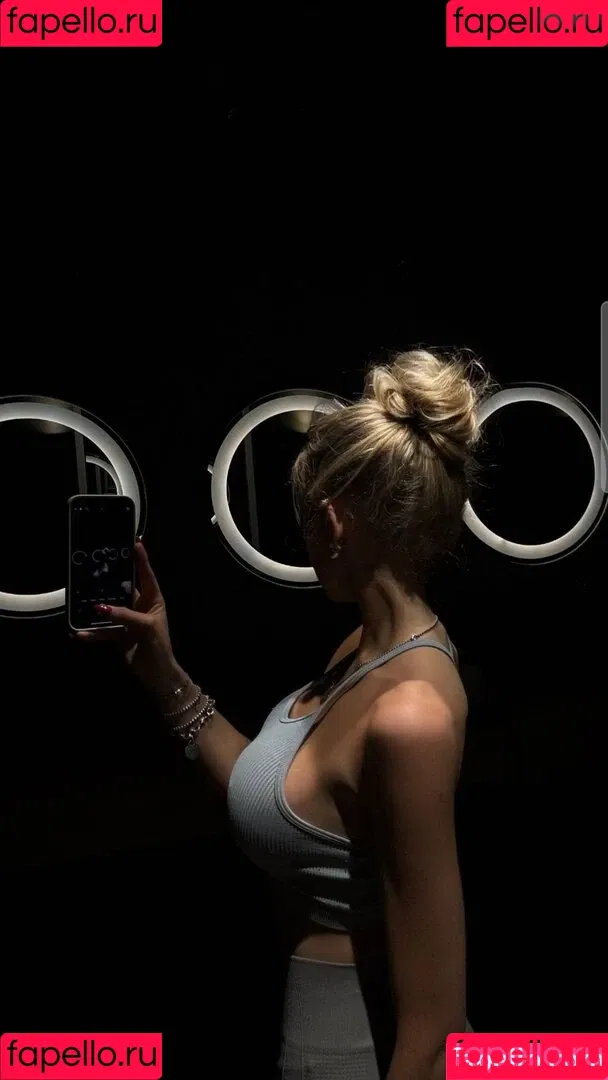 Carla Wiedbrauk Onlyfans Photo Gallery 