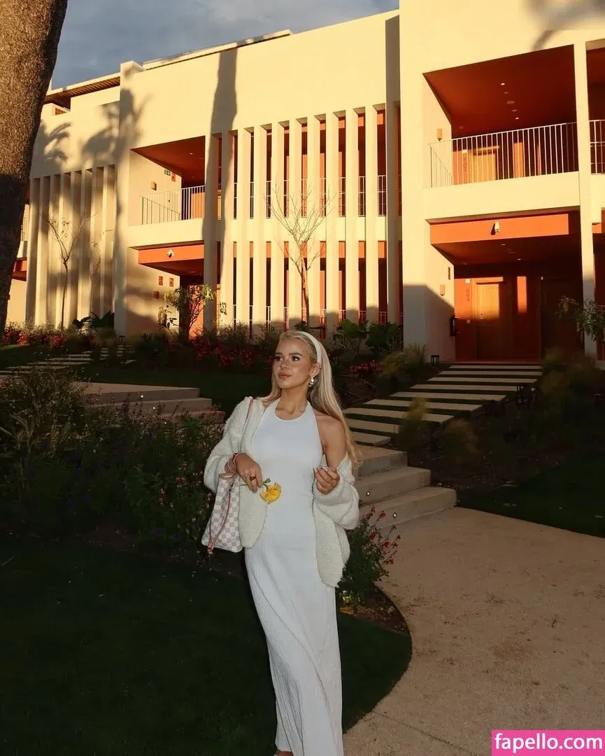 Carla Wiedbrauk Onlyfans Photo Gallery 