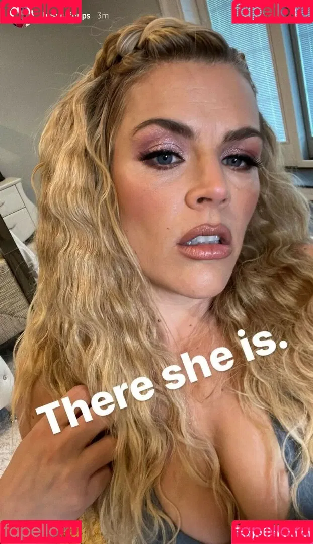 Busy Phillips Onlyfans Photo Gallery 