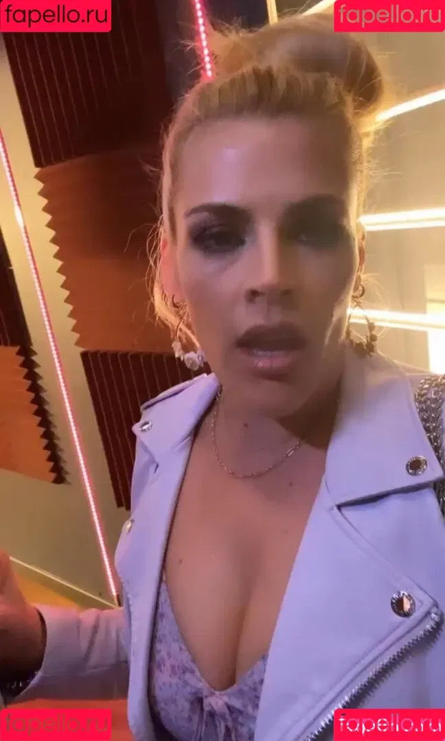 Busy Phillips Onlyfans Photo Gallery 