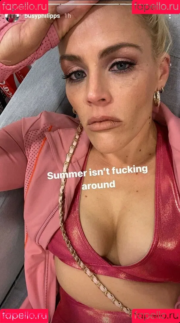 Busy Phillips Onlyfans Photo Gallery 