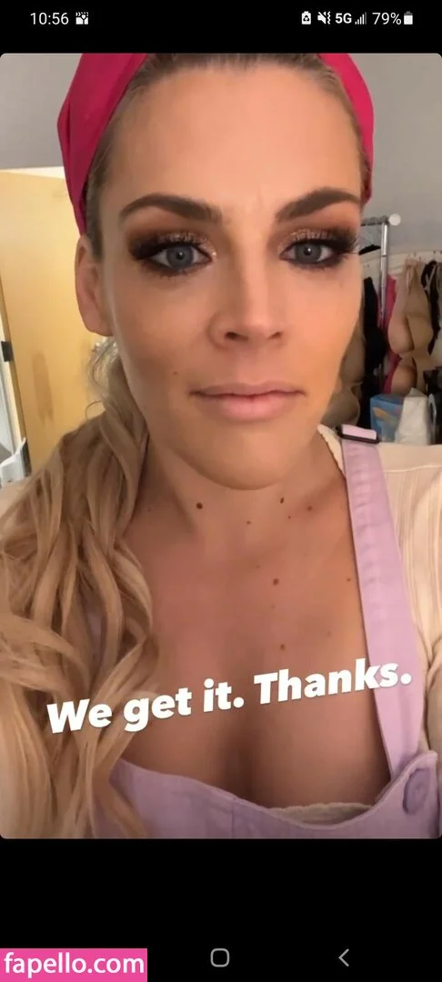 Busy Phillips Onlyfans Photo Gallery 