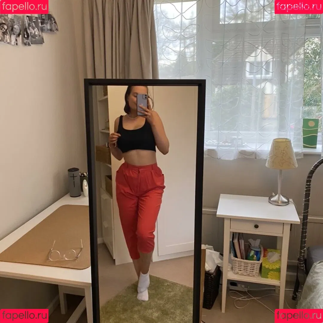 Regan Wiles Onlyfans Photo Gallery 