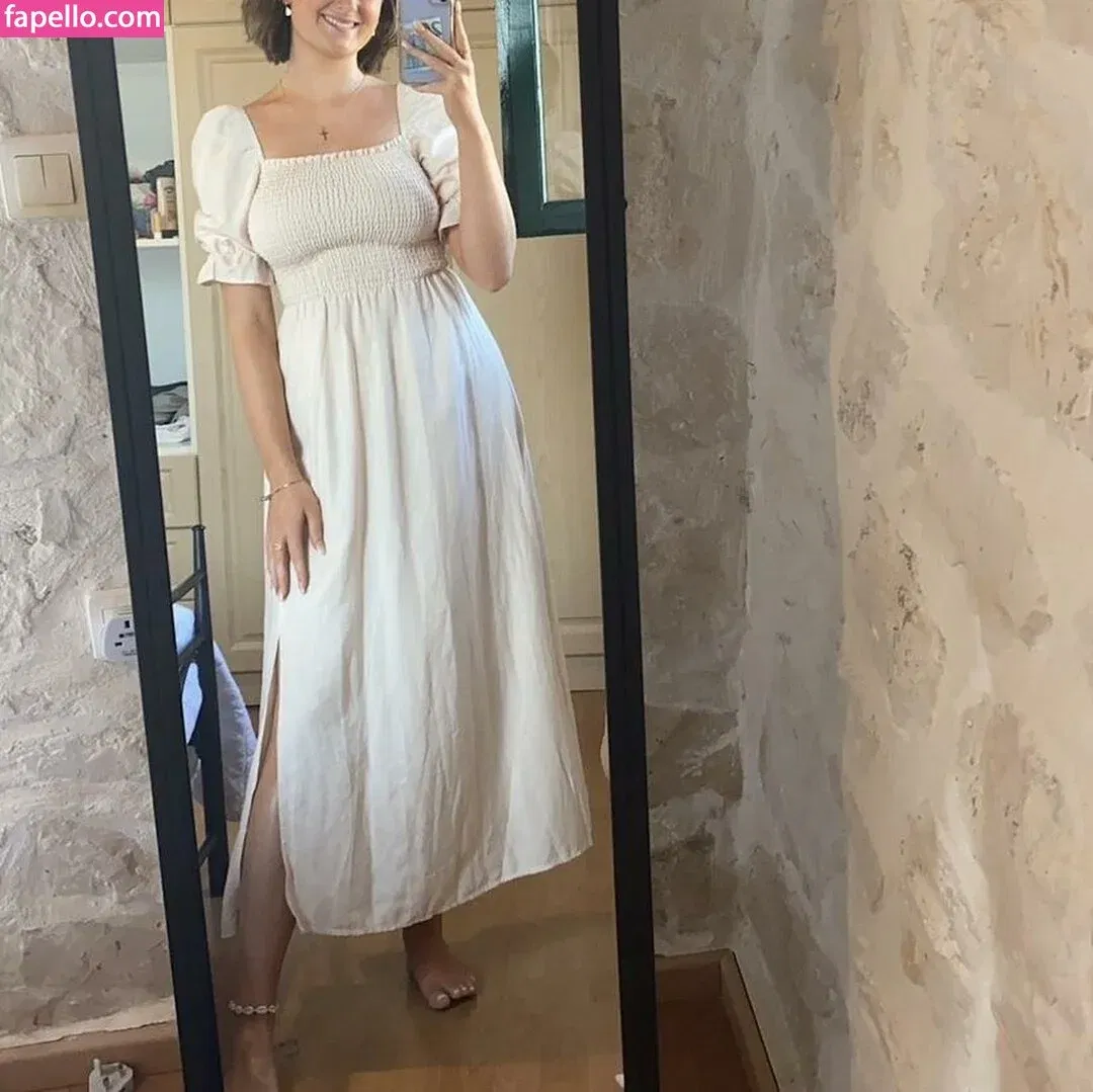 Regan Wiles Onlyfans Photo Gallery 