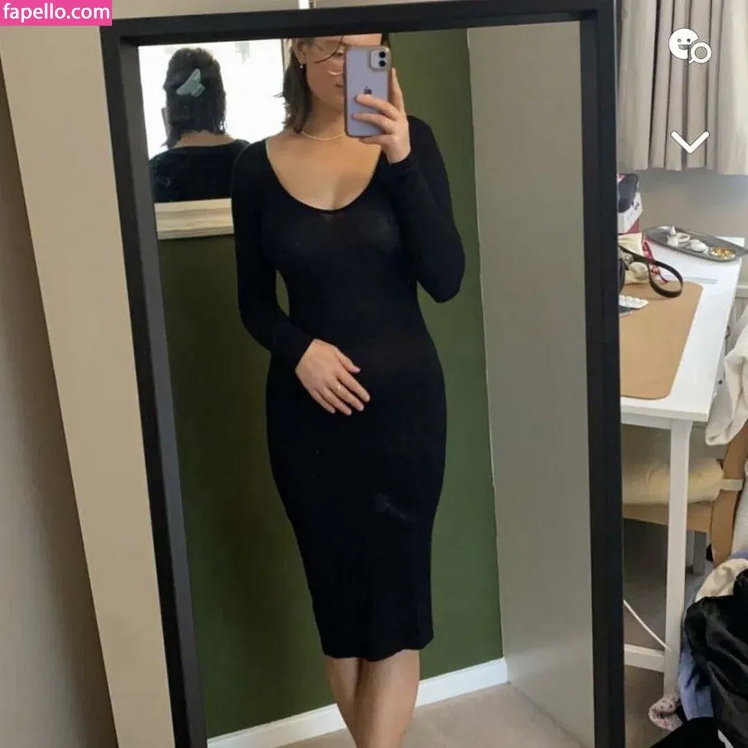 Regan Wiles Onlyfans Photo Gallery 