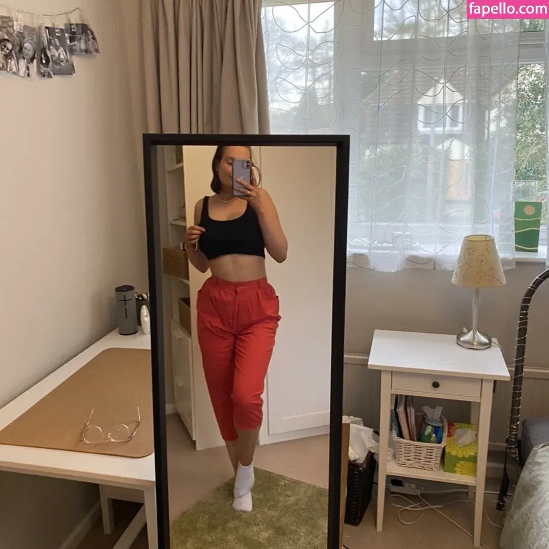 Regan Wiles Onlyfans Photo Gallery 