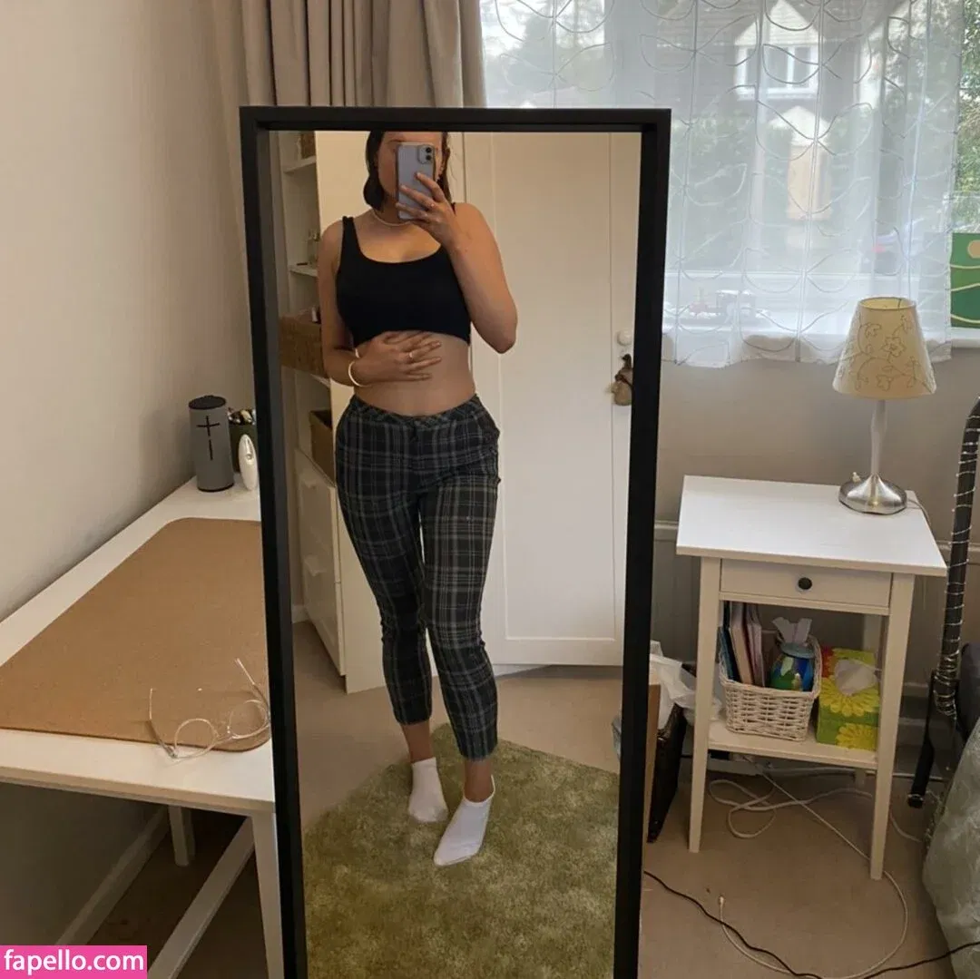 Regan Wiles Onlyfans Photo Gallery 