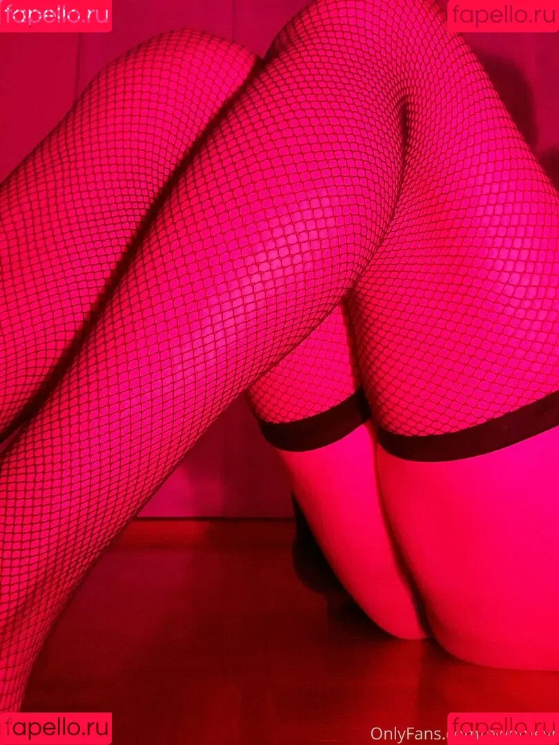 owomevr Onlyfans Photo Gallery 