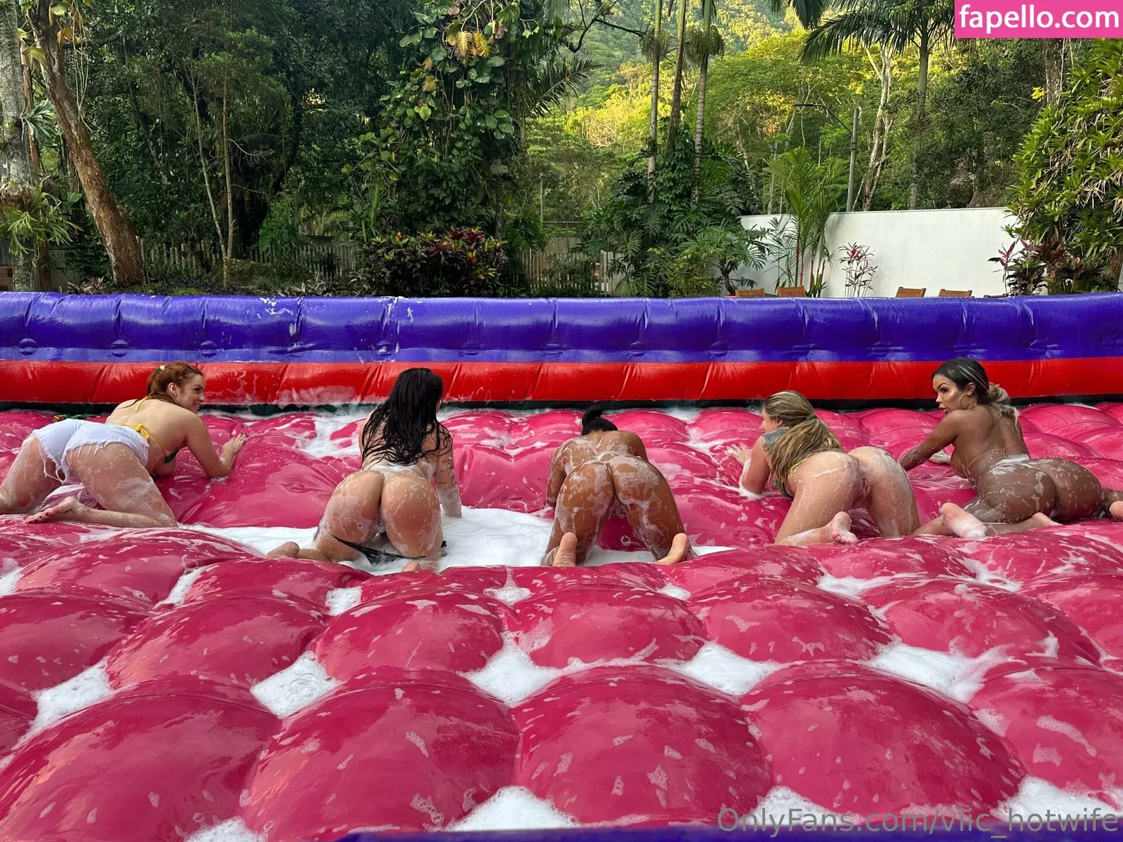 viic_hotwife Onlyfans Photo Gallery 