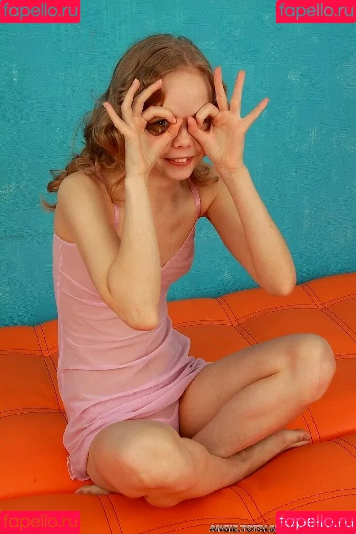 Angie Supercutie Onlyfans Photo Gallery 