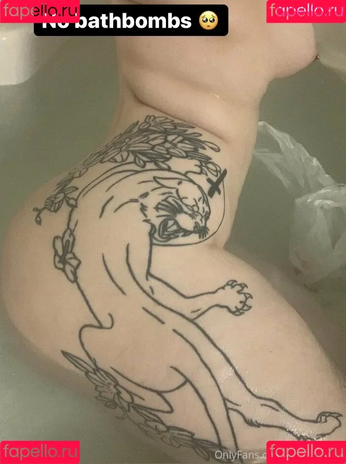 squishybunx Onlyfans Photo Gallery 